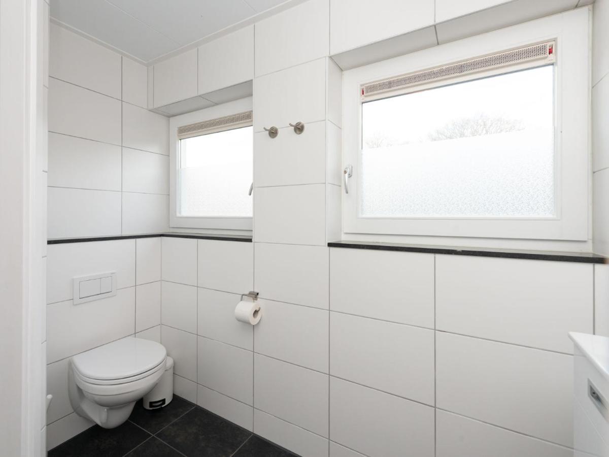 Quaint Apartment In Schoorl Near Tennis Court エクステリア 写真